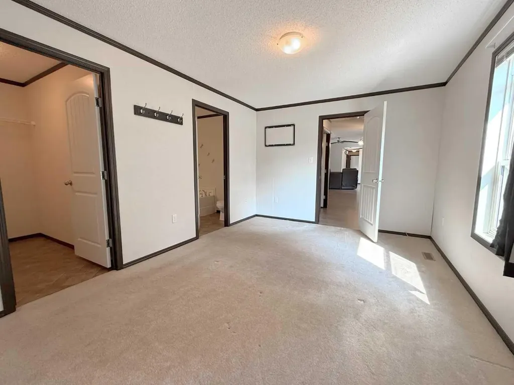 670051A Highway 813 Rural Athabasca County AB T9S 2A6