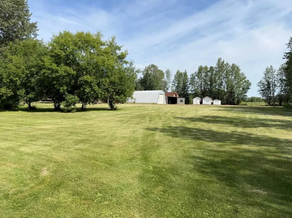 670051A Highway 813 Rural Athabasca County AB T9S 2A6