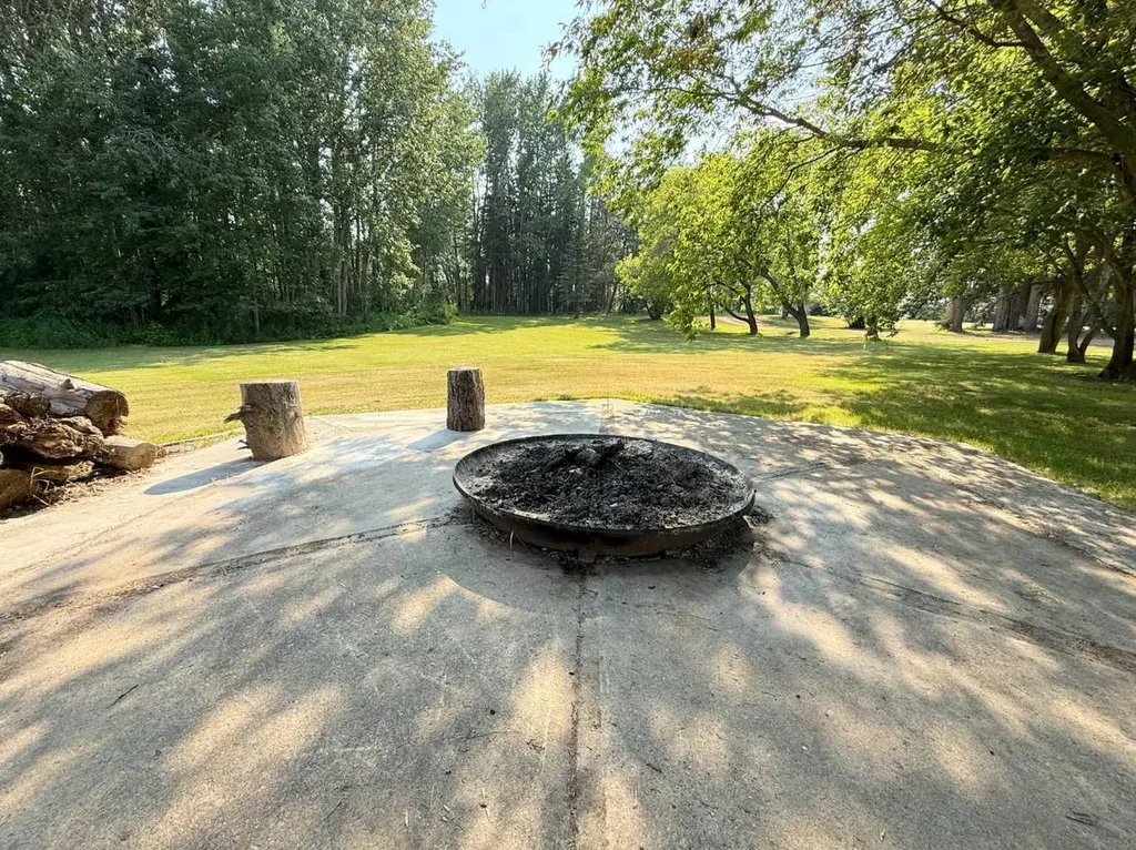 670051A Highway 813 Rural Athabasca County AB T9S 2A6