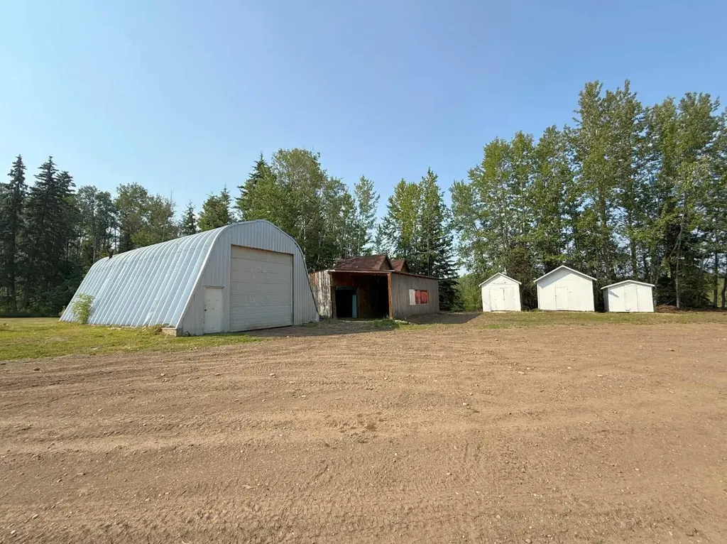 670051A Highway 813 Rural Athabasca County AB T9S 2A6