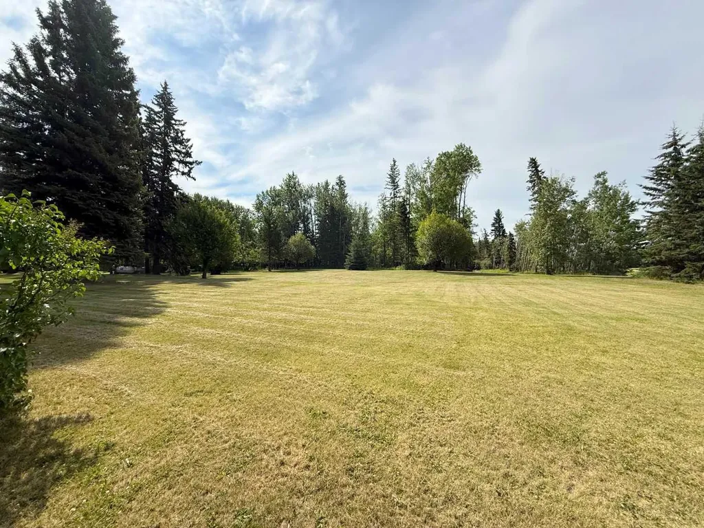 670051A Highway 813 Rural Athabasca County AB T9S 2A6