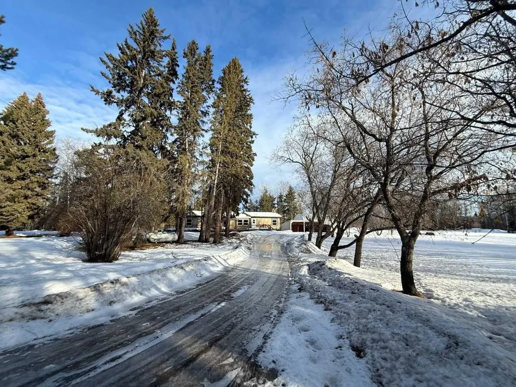 670051A Highway 813 Rural Athabasca County AB T9S 2A6
