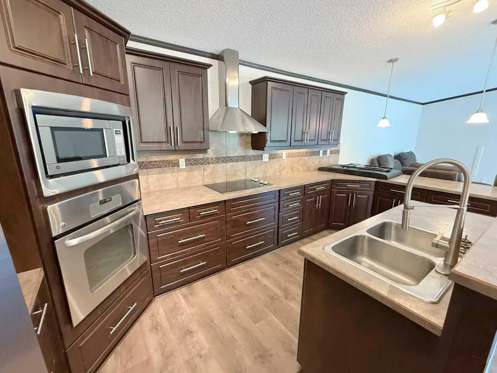 670051A Highway 813 Rural Athabasca County AB T9S 2A6