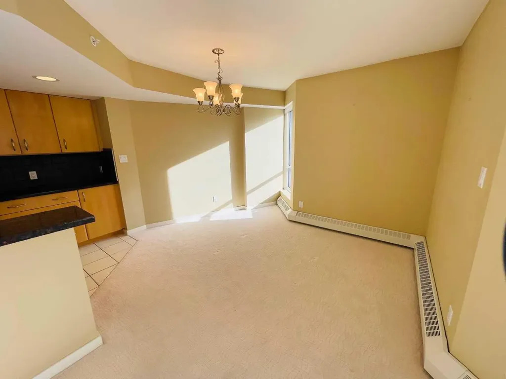 1078 6 Avenue SW Calgary AB T2P5N6