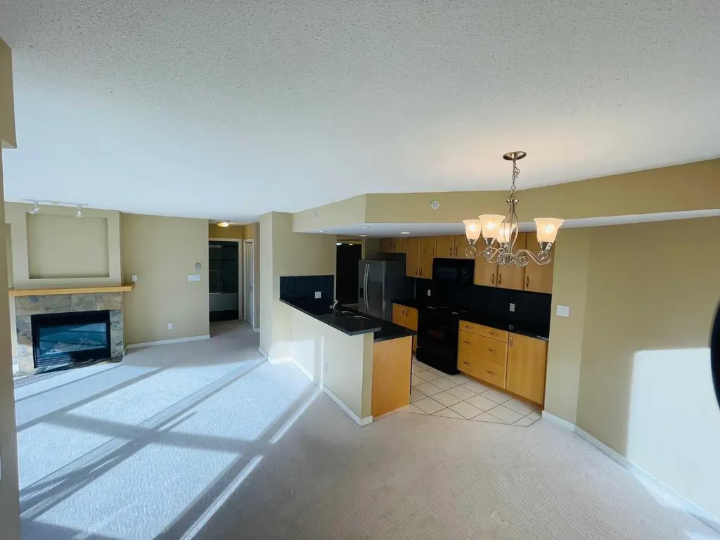 1078 6 Avenue SW Calgary AB T2P5N6