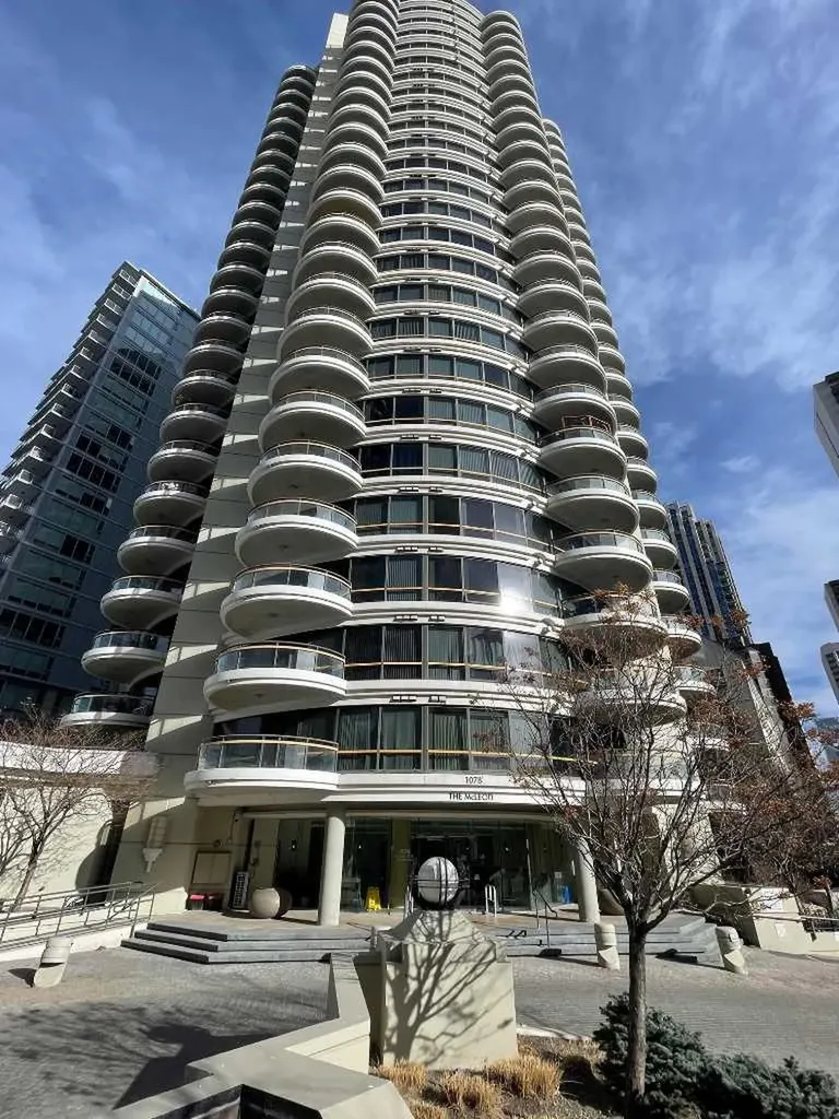 1078 6 Avenue SW Calgary AB T2P5N6