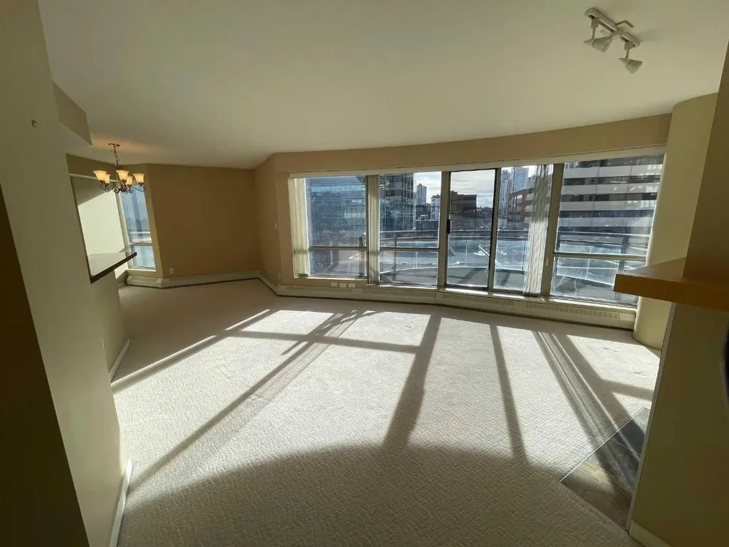 1078 6 Avenue SW Calgary AB T2P5N6