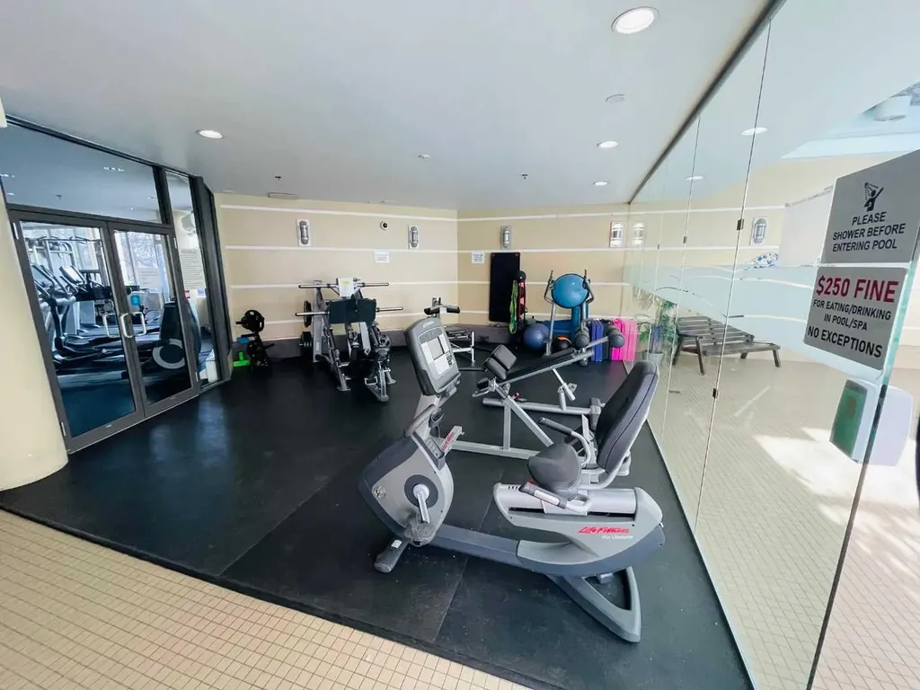 1078 6 Avenue SW Calgary AB T2P5N6
