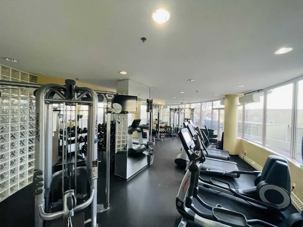 1078 6 Avenue SW Calgary AB T2P5N6
