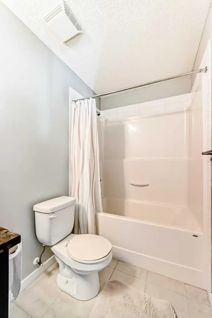 100 Cranfield Common SE Calgary AB T3M 1S1