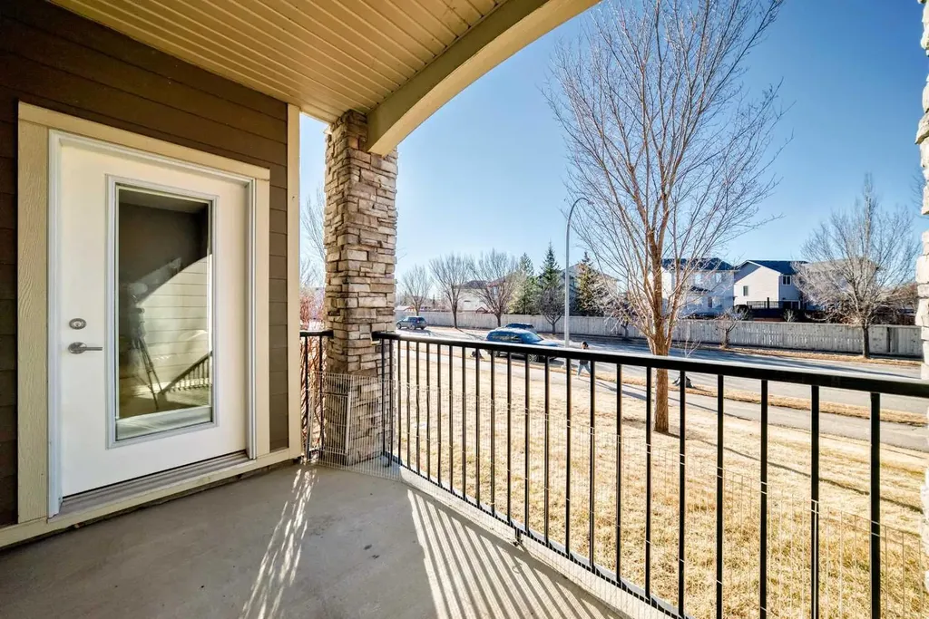 100 Cranfield Common SE Calgary AB T3M 1S1