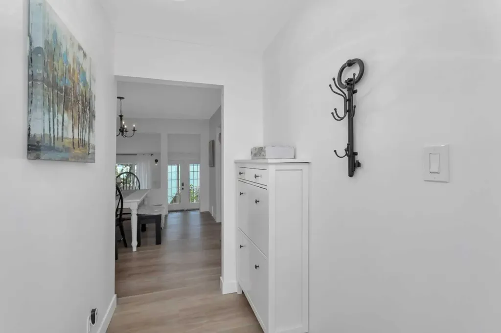 79 Birchcliff Road Birchcliff AB T4S 1R6