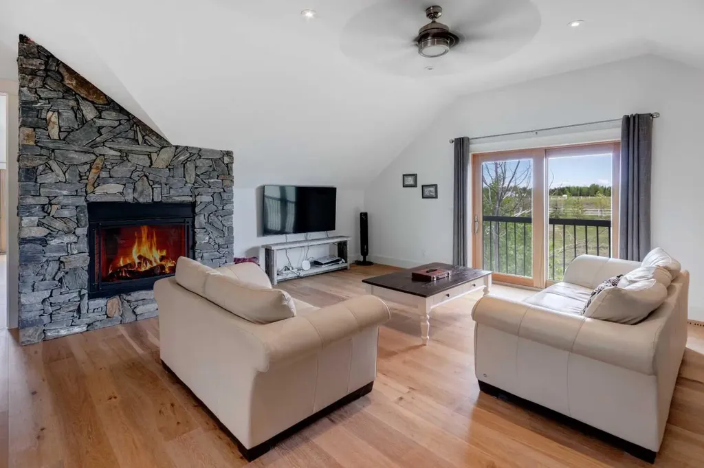 84 Eagle Butte Ranch Rural Rocky View County AB T3Z 1K3