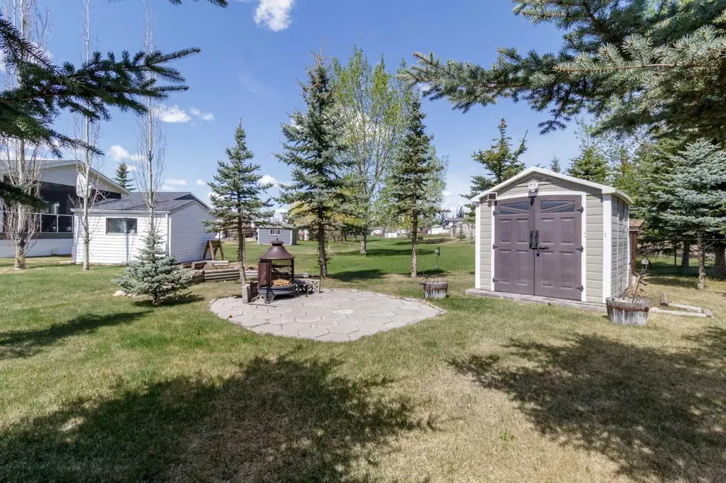 192A 10046 Township Road 422 Rural Ponoka County AB T0C 2J0