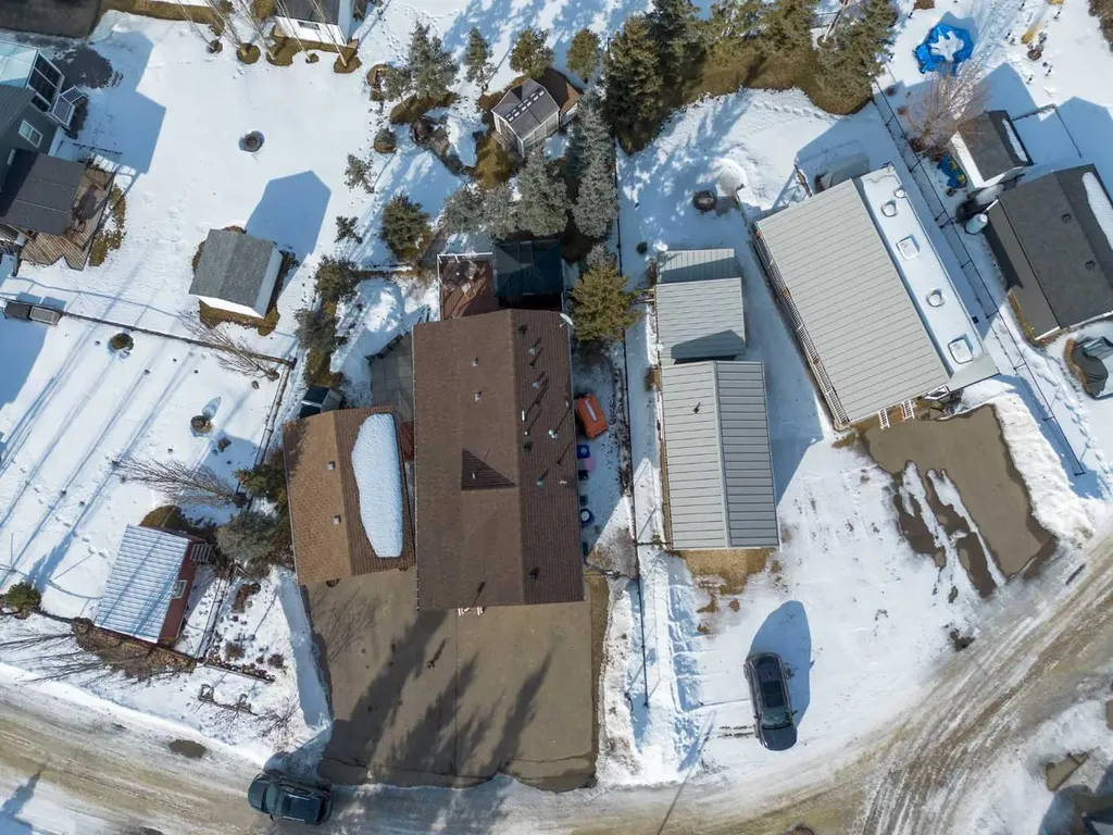 192A 10046 Township Road 422 Rural Ponoka County AB T0C 2J0