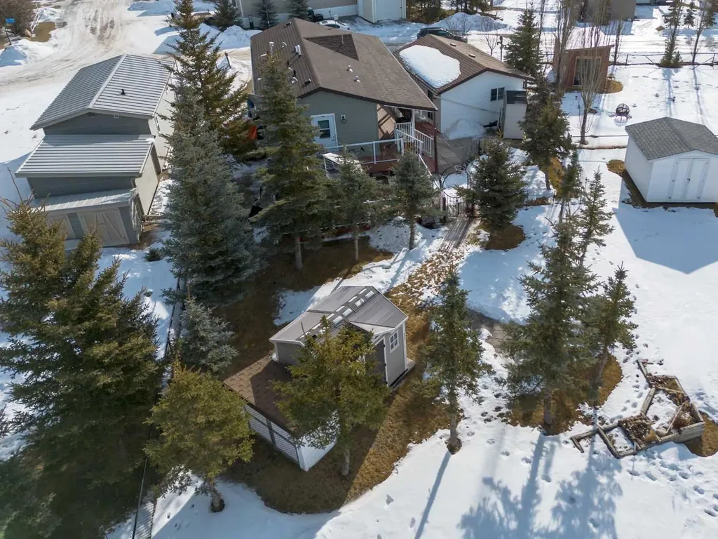 192A 10046 Township Road 422 Rural Ponoka County AB T0C 2J0