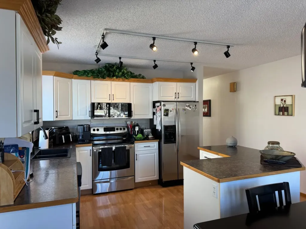 11608 106 Avenue Fairview AB T0H 1L0
