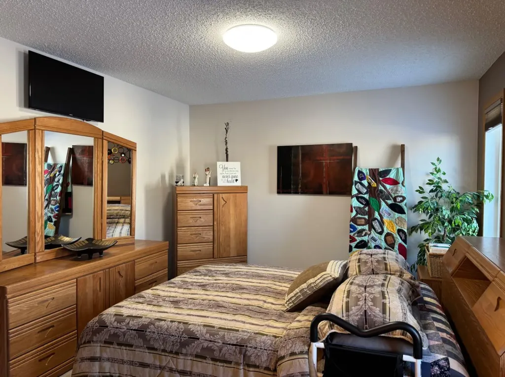 11608 106 Avenue Fairview AB T0H 1L0