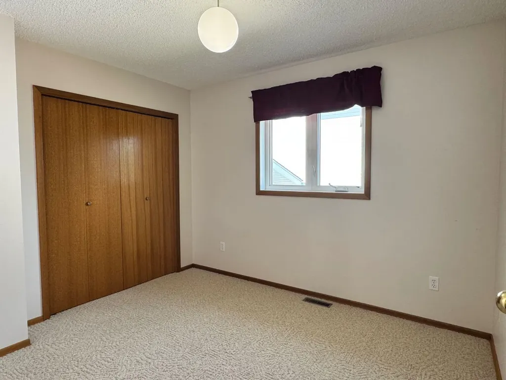 11608 106 Avenue Fairview AB T0H 1L0