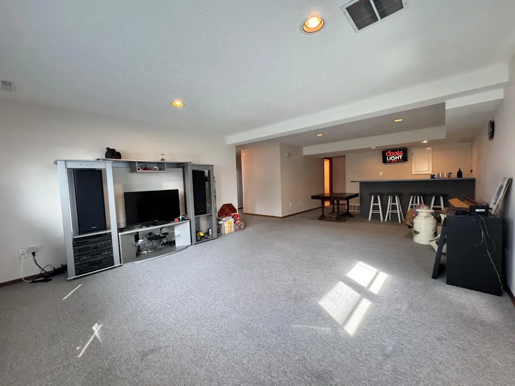 11608 106 Avenue Fairview AB T0H 1L0