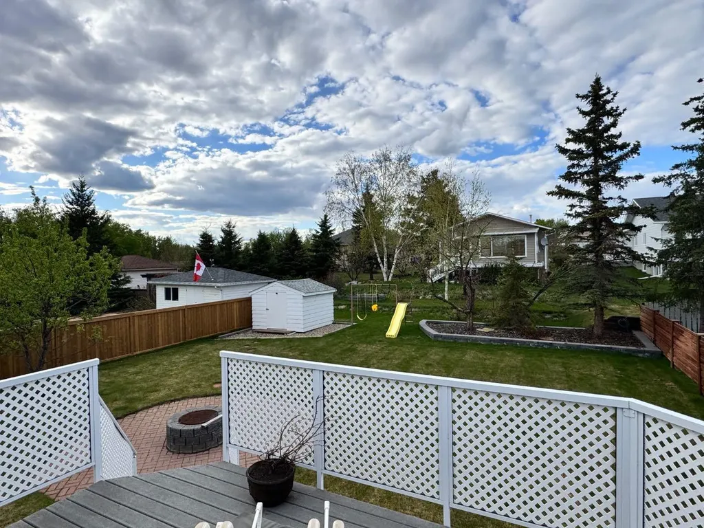 11608 106 Avenue Fairview AB T0H 1L0