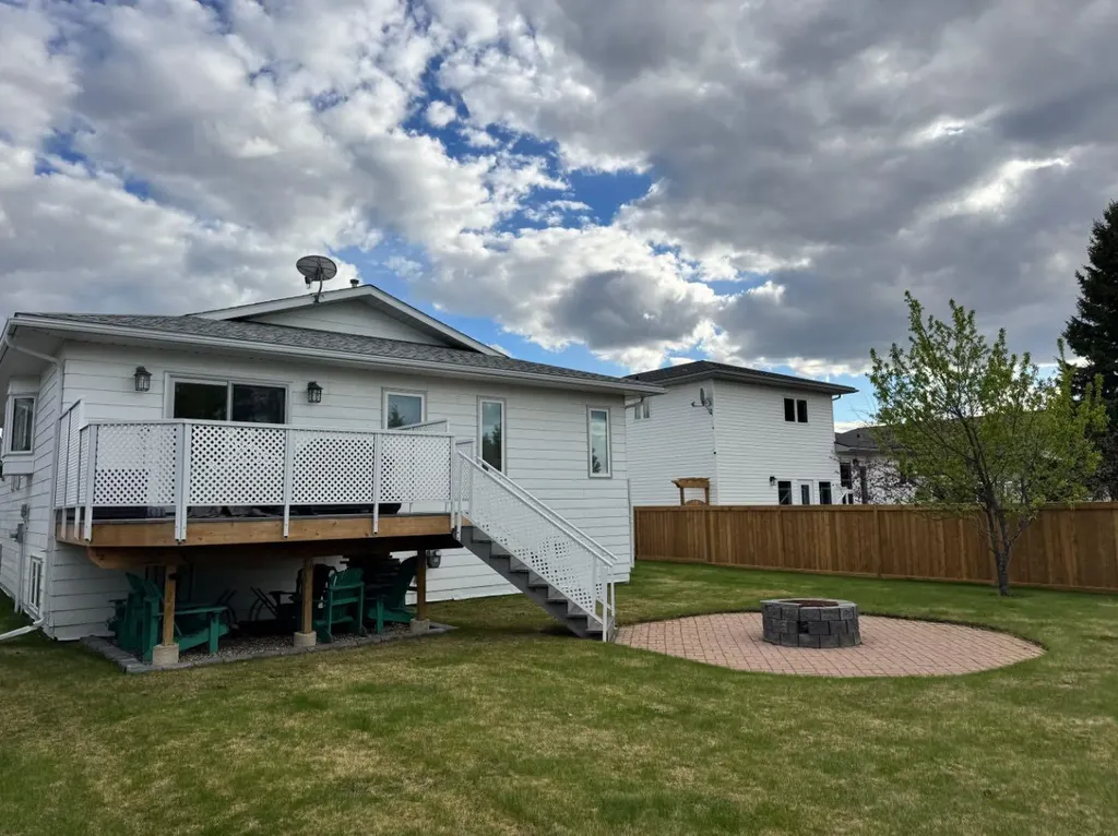11608 106 Avenue Fairview AB T0H 1L0