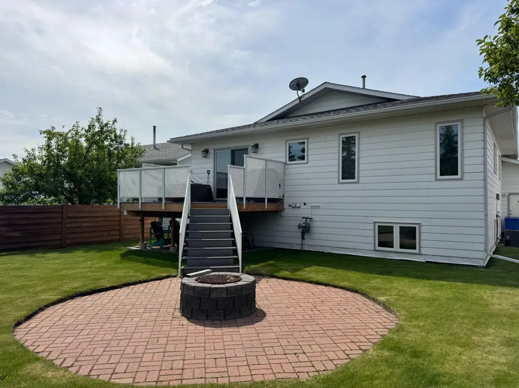 11608 106 Avenue Fairview AB T0H 1L0