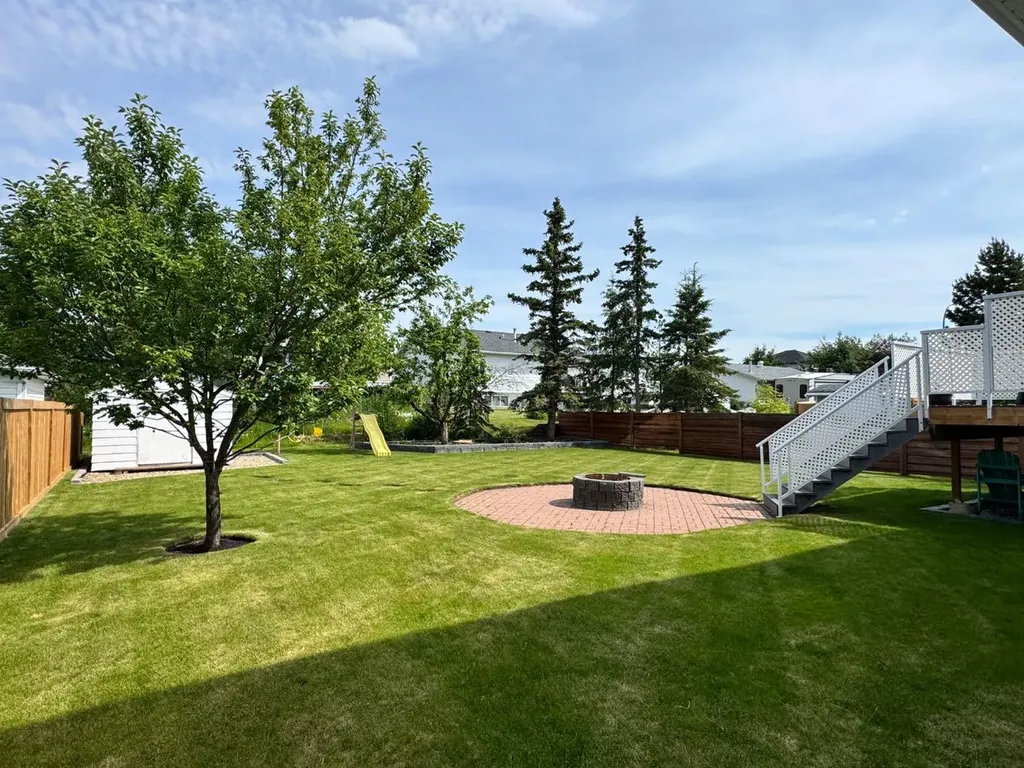 11608 106 Avenue Fairview AB T0H 1L0
