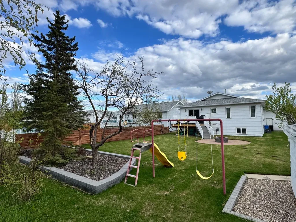 11608 106 Avenue Fairview AB T0H 1L0