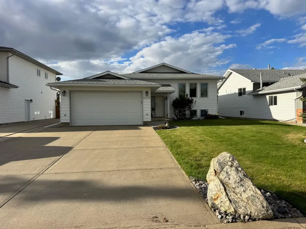 11608 106 Avenue Fairview AB T0H 1L0