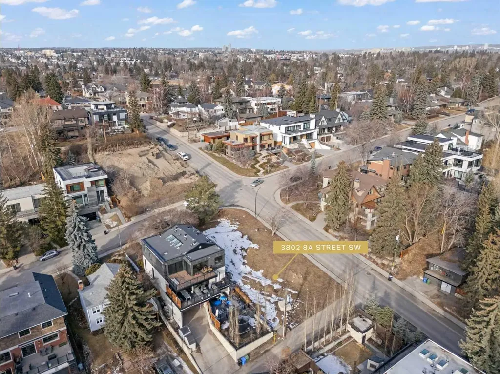 3802 8a Street SW Calgary AB T2T 3B5