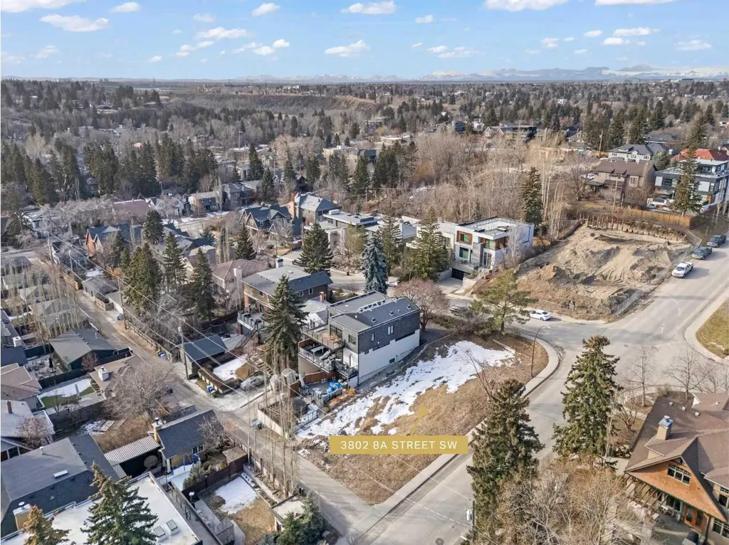 3802 8a Street SW Calgary AB T2T 3B5