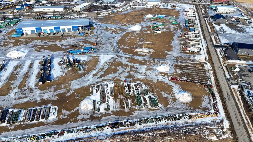 18 Charles Industrial Way Sylvan Lake AB T4S 0A6