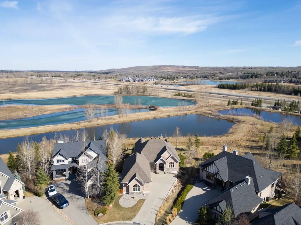 320 Clearwater Cove Rural Rocky View County AB T3Z 3T8
