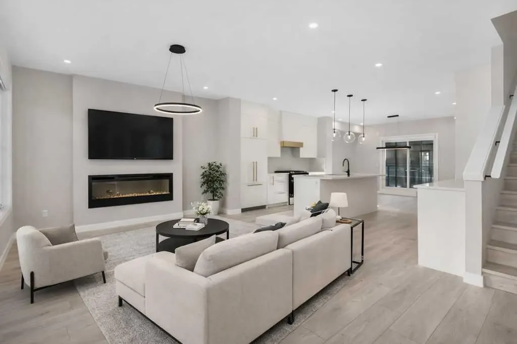 8155 8 Avenue SW Calgary AB T3H 6B1