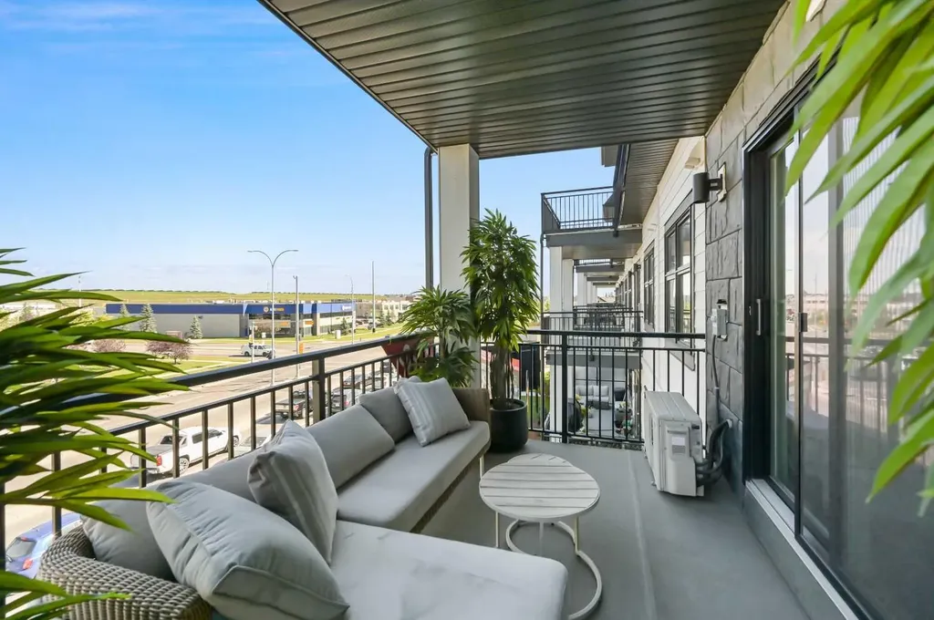 255 Les Jardins Park SE Calgary AB T2C5V3