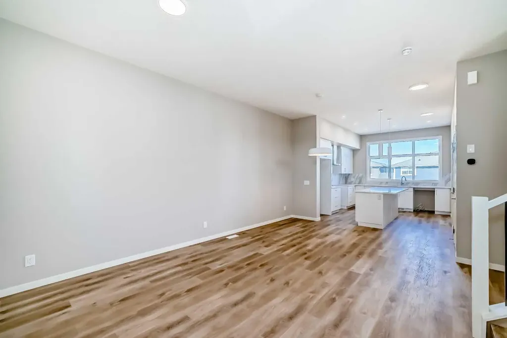 77 Mercado Landing SE Calgary AB T3M 4C4