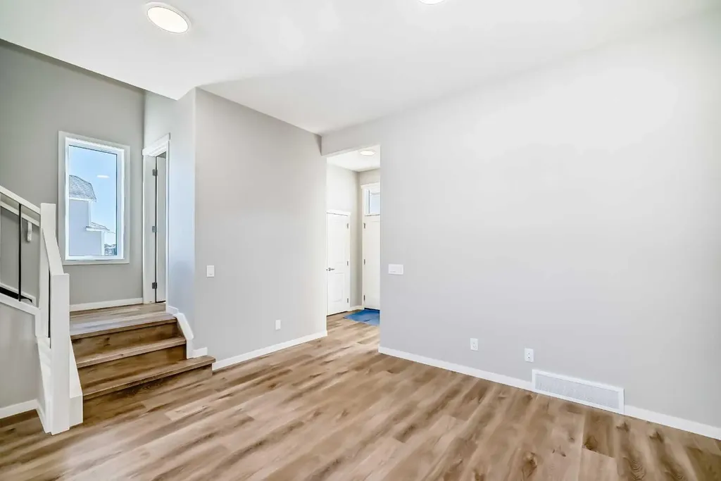 77 Mercado Landing SE Calgary AB T3M 4C4