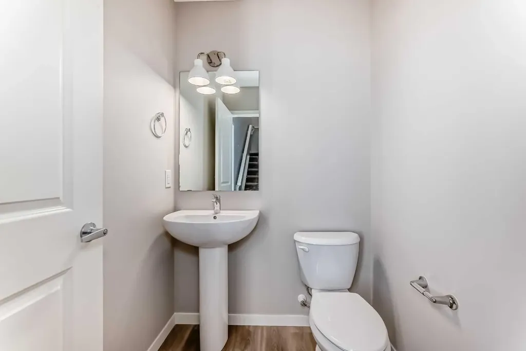 77 Mercado Landing SE Calgary AB T3M 4C4