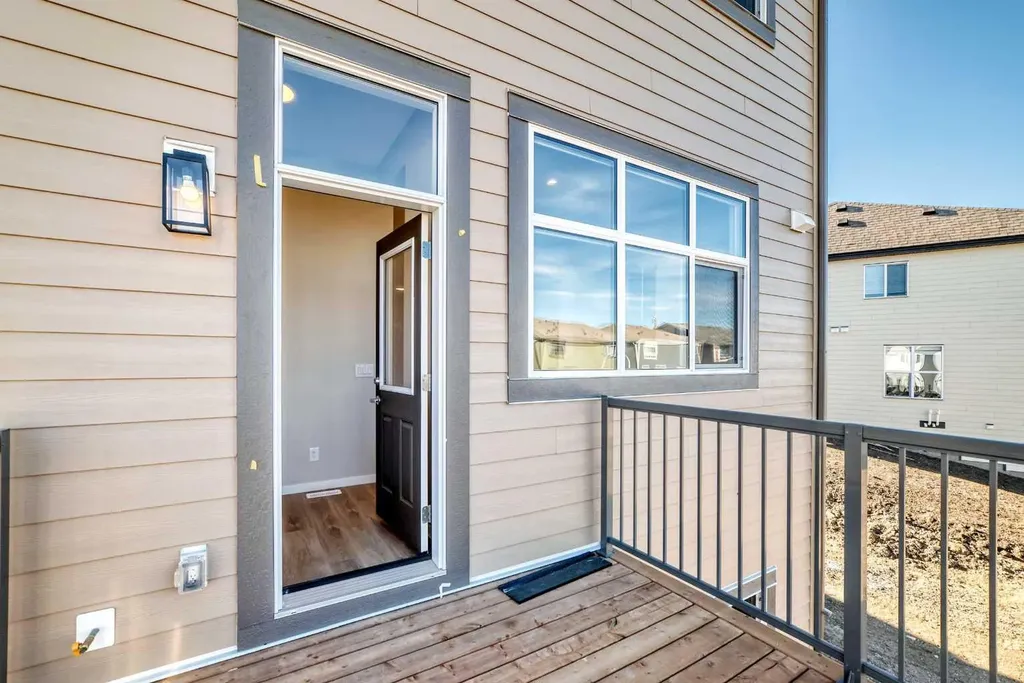 77 Mercado Landing SE Calgary AB T3M 4C4