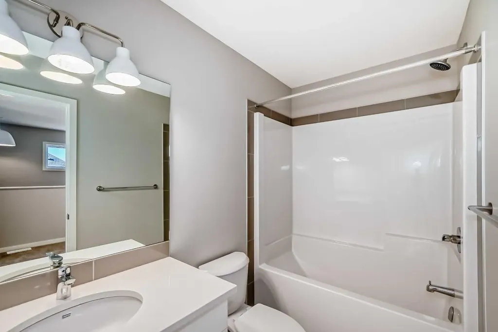 77 Mercado Landing SE Calgary AB T3M 4C4