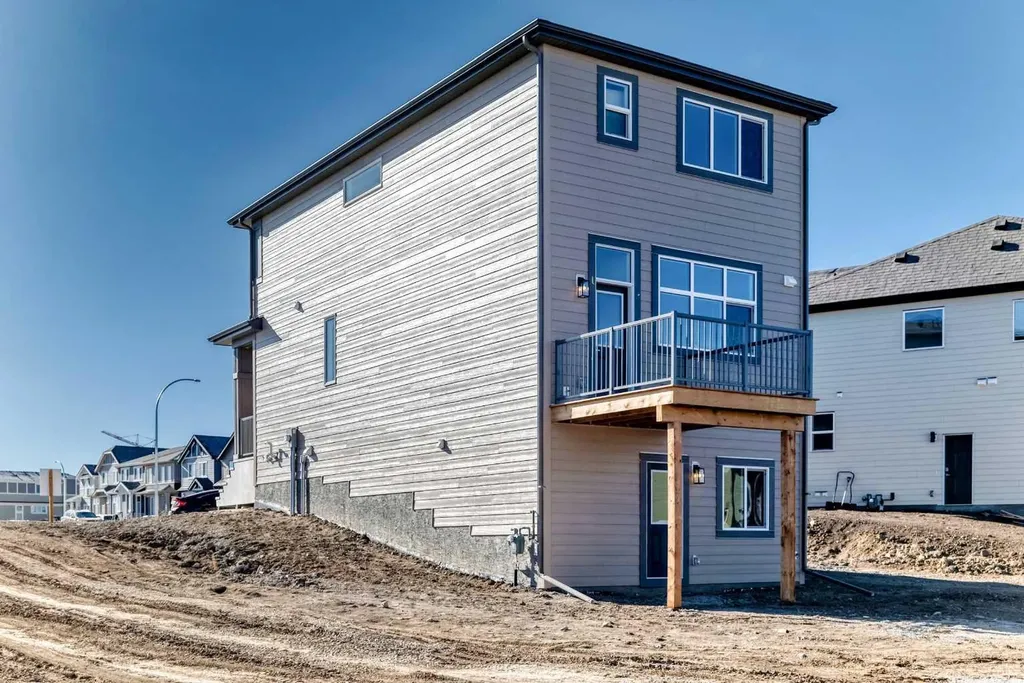 77 Mercado Landing SE Calgary AB T3M 4C4