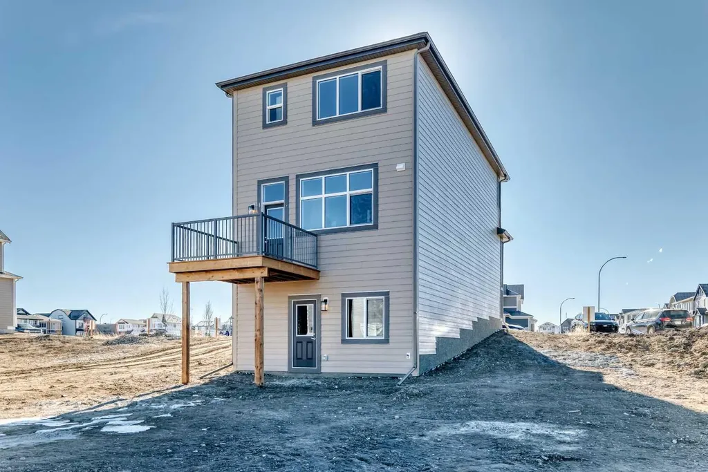 77 Mercado Landing SE Calgary AB T3M 4C4