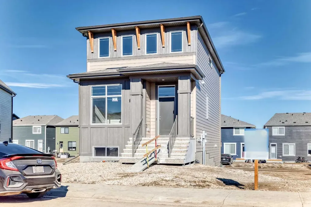 77 Mercado Landing SE Calgary AB T3M 4C4