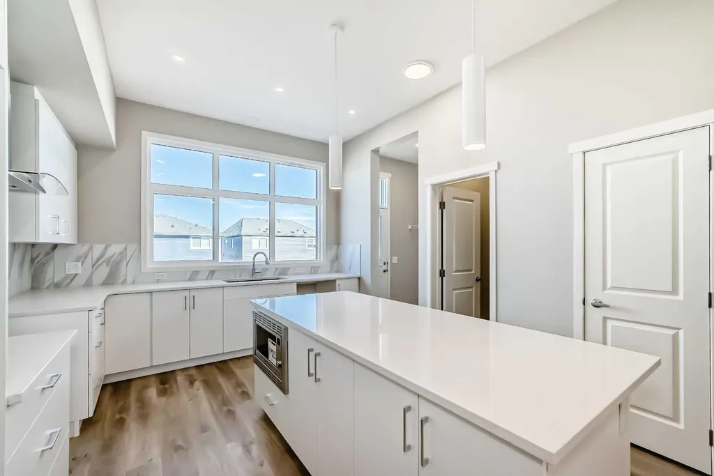 77 Mercado Landing SE Calgary AB T3M 4C4