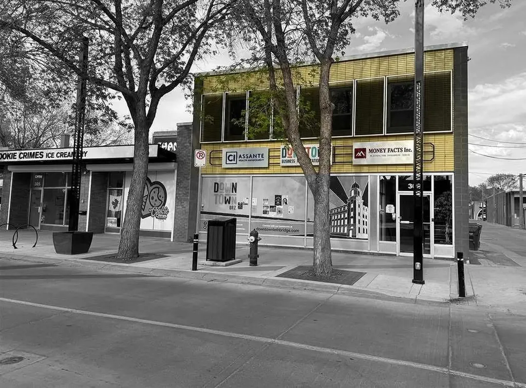 309 6 Street S Lethbridge AB T1J2T7