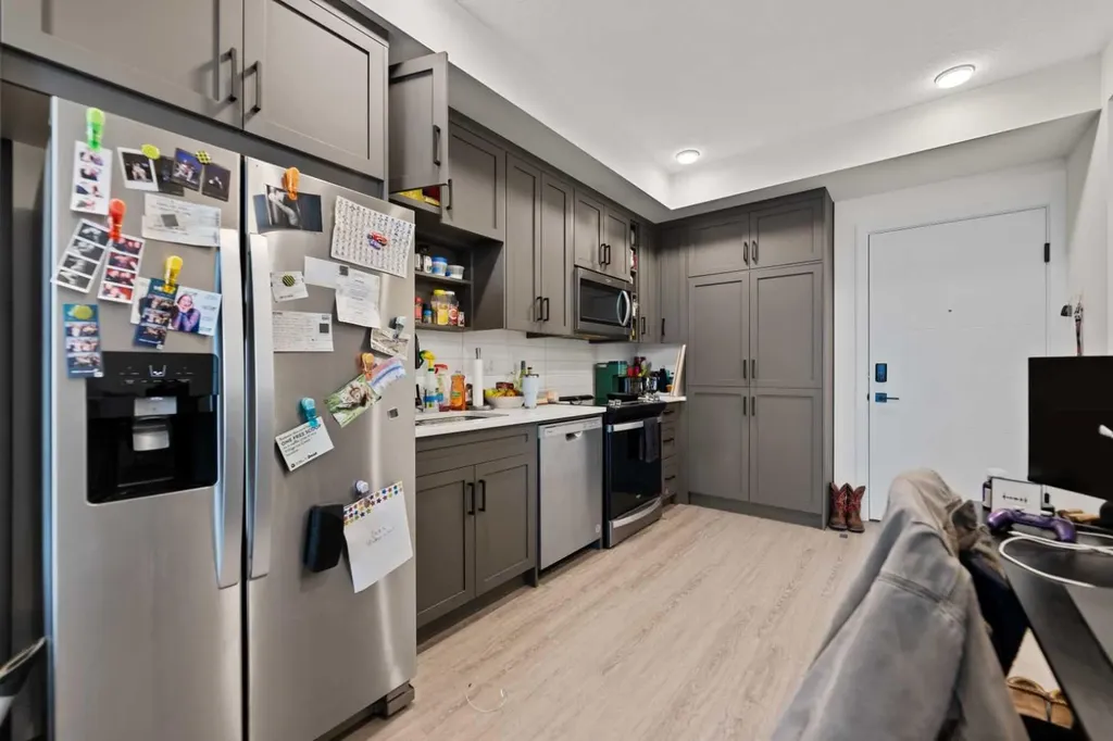 3932 University Avenue NW Calgary AB T3B 6P6