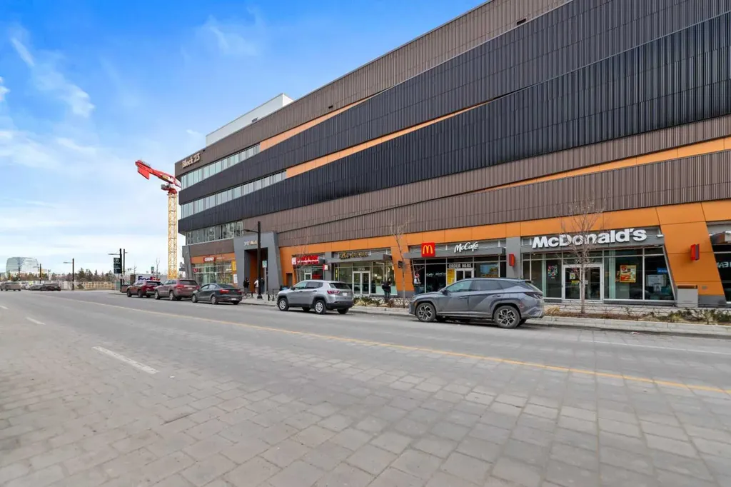 3932 University Avenue NW Calgary AB T3B 6P6