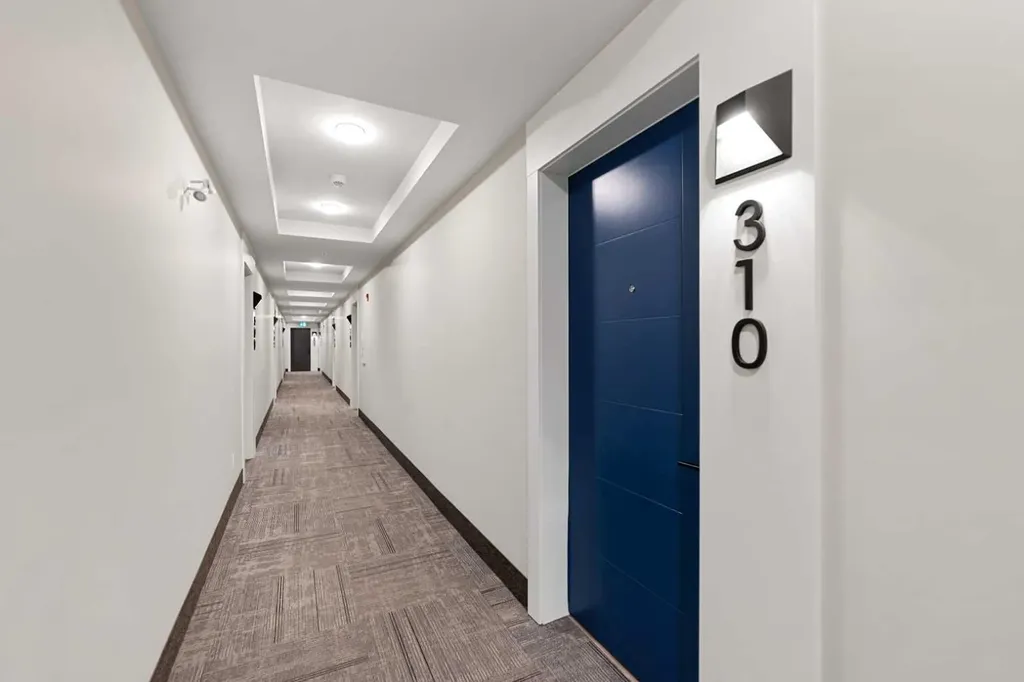 3932 University Avenue NW Calgary AB T3B 6P6
