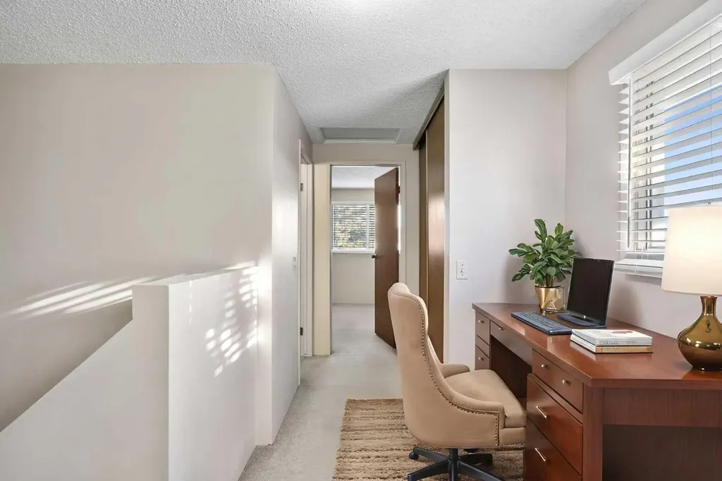 1155 Falconridge Drive NE Calgary AB T3J 1E1